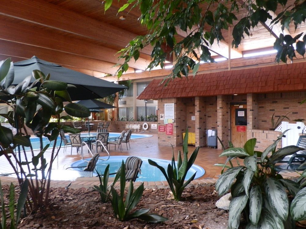 Travelodge By Wyndham Гейлорд Экстерьер фото